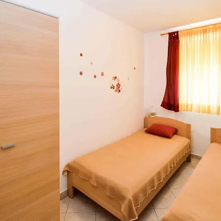 In Stinjan/istrien 8432 Apartmán Štinjan
